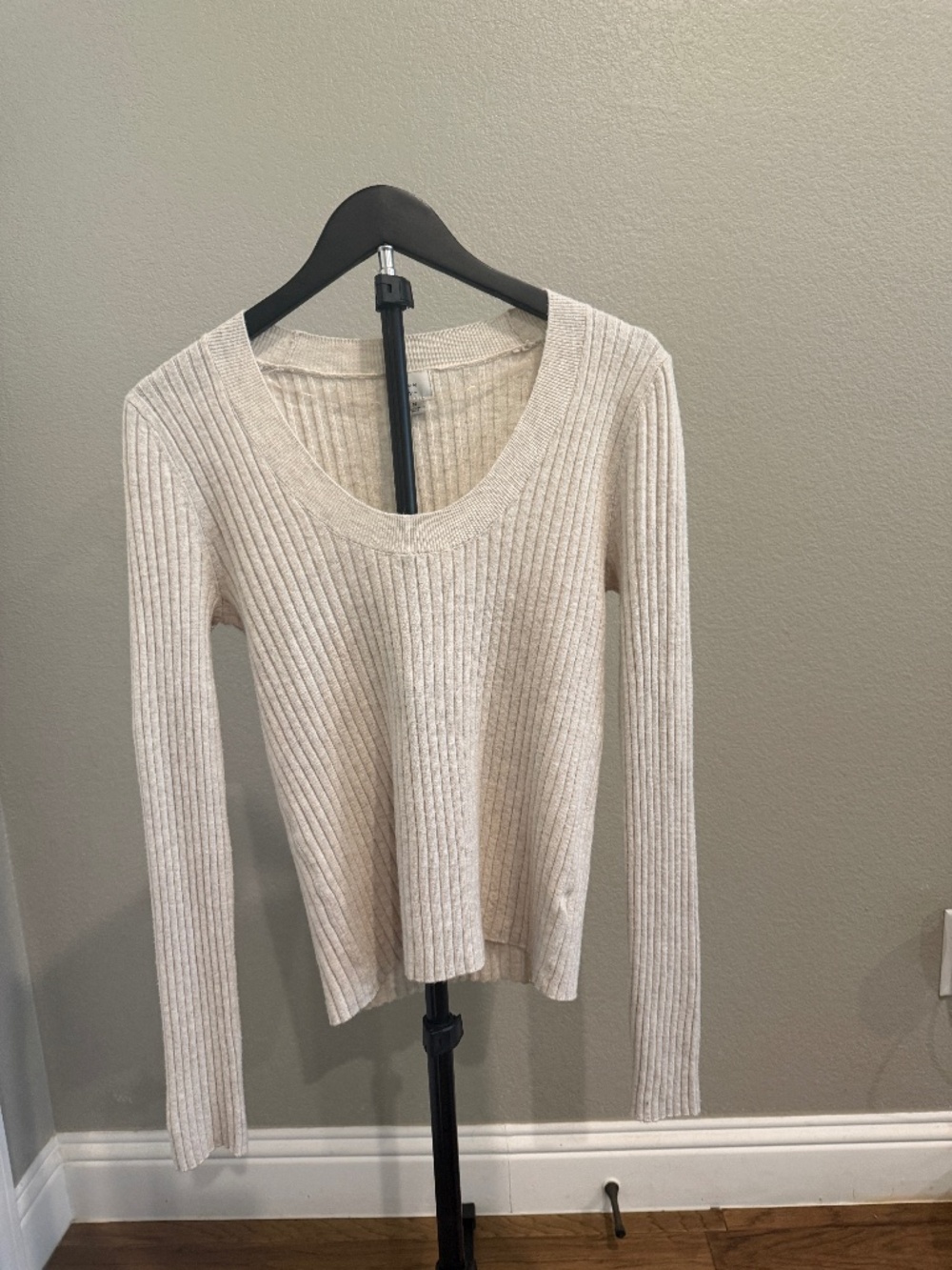 A New Day cream ribbed lightweight cream sweater size medium